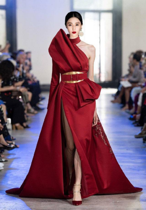 范冰冰个人品牌登日本知名杂志