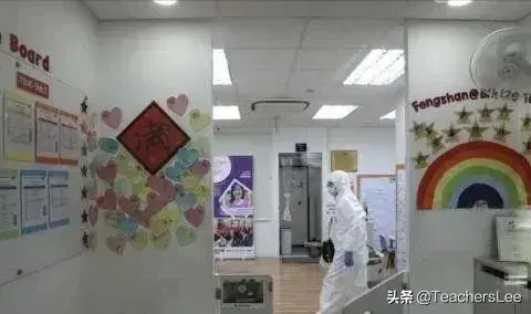 新加坡一学校确诊20例，开学：宁可事前听骂声，不能事后听哭声