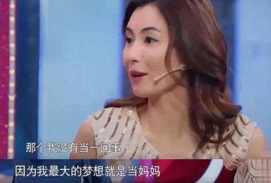 别再骂张柏芝不务正业了，她真的只会做妈妈