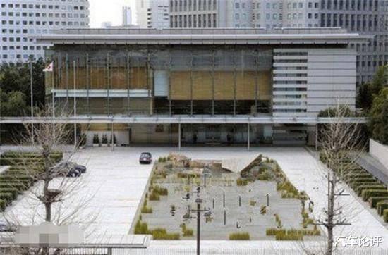 看完日本的首相府, 再看蒙古国、越南总统府, 果然越穷越要面子