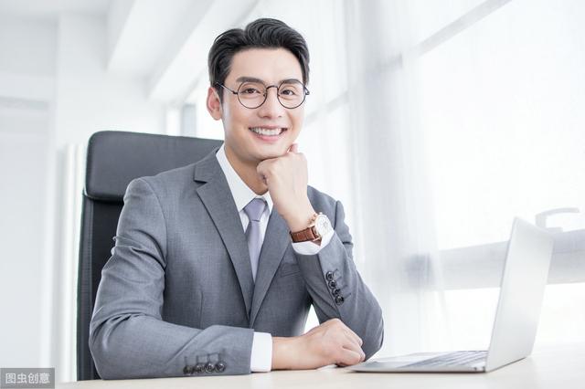 新加坡商场卖袜子：这样的保安水准让我大开眼界 关注持续更新