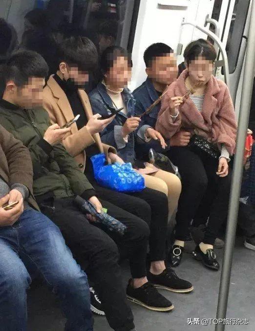 愚人节玩笑？从今天起，地铁外放吃东西请进“黑名单”