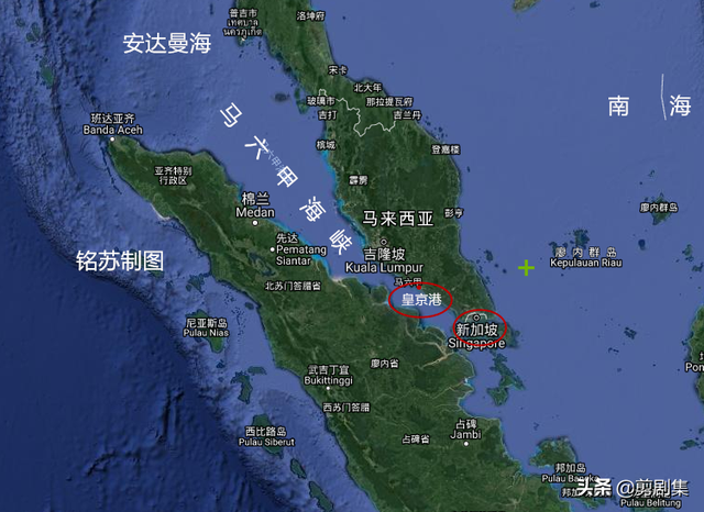 新加坡这个弹丸之地靠什么发家？