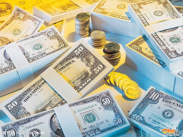 美股两周内四次熔断，黄金、日元、美国国债都在下跌，只有美元逆势上涨