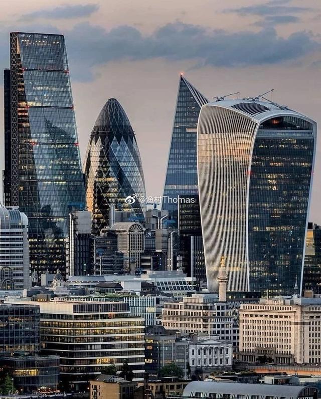 新加坡的组屋模式有什么特点，有复制的可能吗？