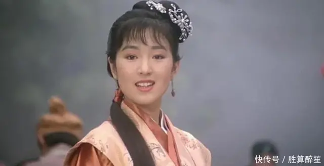 新加坡籍巩俐对中国发表不当言论遭痛批：坚决抵制巩俐来国捞金