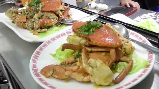 【新加坡街头美食02】姑妈家的招牌炒螃蟹！