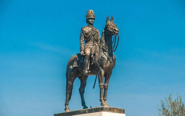 创造了近代泰国的朱拉隆功大帝，一位有着高瞻远瞩的伟大君王