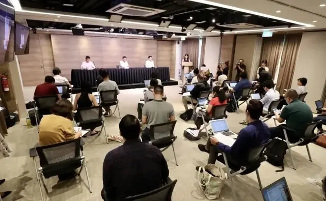 蔡裕林：新加坡为什么选择不同的防控疫情道路？