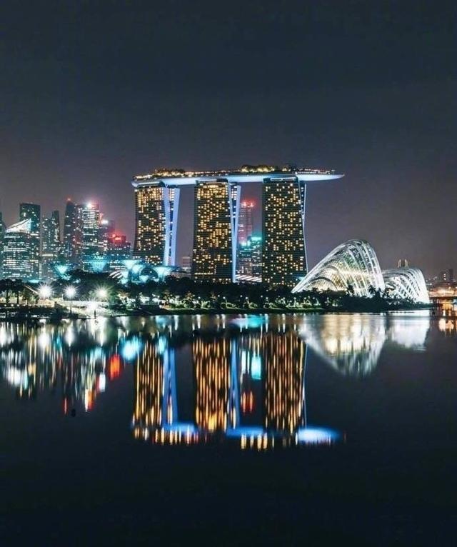 超级美丽的新加坡夜景图片