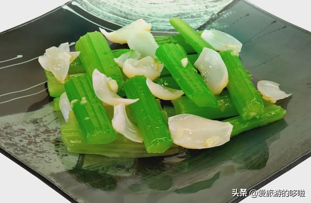 说了多少遍要香芹，不要香菜！