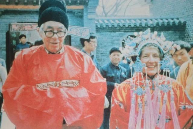 一组老照片带你走进1983年首届潍坊国际风筝会