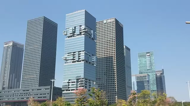 深圳和新加坡相比怎么样？