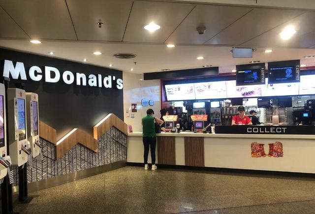 新加坡麦当劳为抗疫拼了，关闭所有门店至5月4日