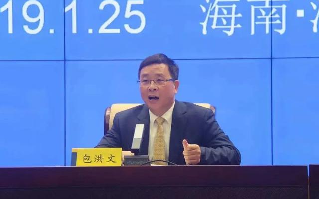 市长调离后，曾在福建工作22年的他，任三亚市委副书记