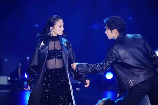 王力宏苏有朋因疫情缺席，“天赐的声音”怎么响起来