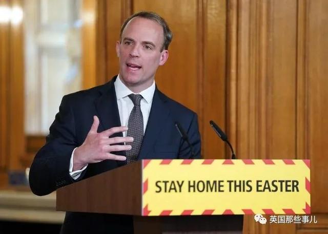 英国：在疫苗出来之前，别想彻底解封... 民众：等不了，我们先出门了..