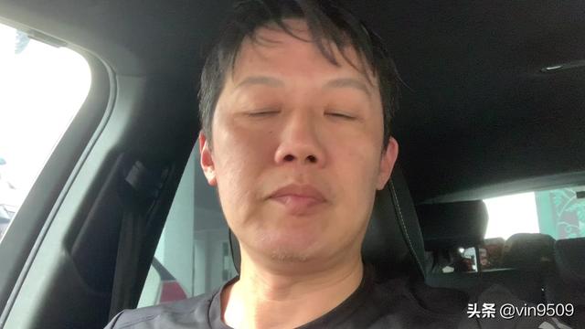 当新加坡的疫情还居高不下！中央区的办公室楼空人去！