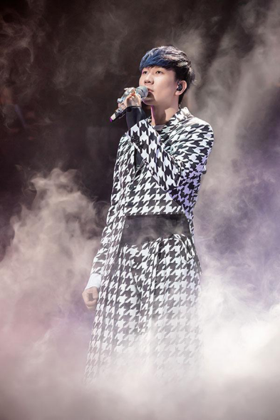 JJ 林俊杰2020《圣所：WONDERLAND》世界巡回演唱会——上海站