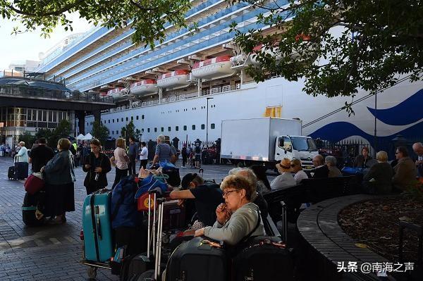 疫情下，迷失的邮轮