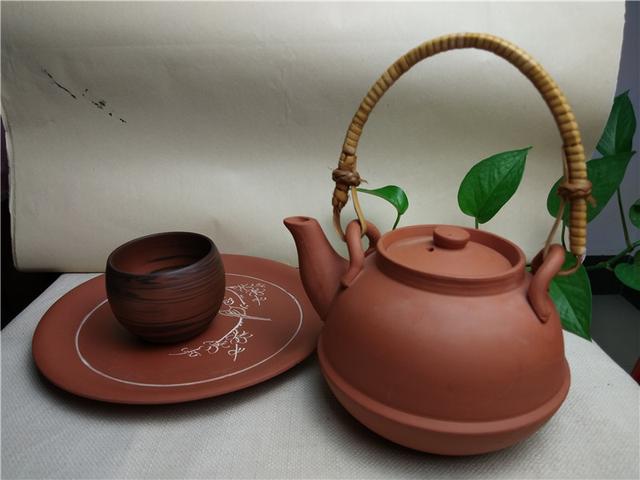 什么是普洱茶?普洱茶为什么又叫益寿茶？普洱茶主产地是哪里？