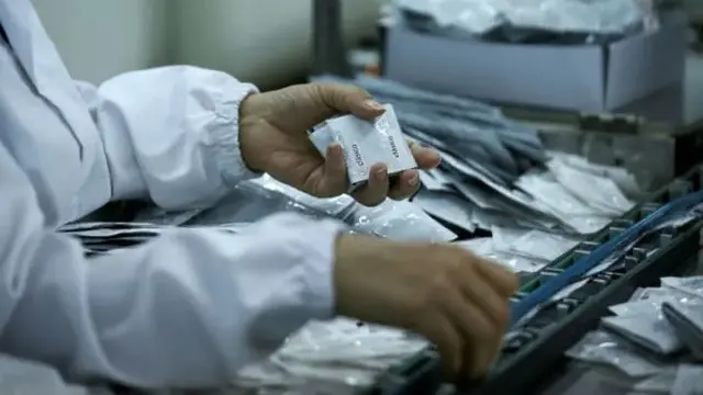 新加坡政府协助新冠肺炎疫情下的毕业生：保就业、缓学贷、发津贴