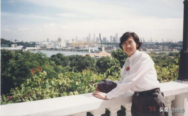 赵植萍日记：采访1996年亚洲杯归来，途经新加坡，匆匆游历圣淘沙