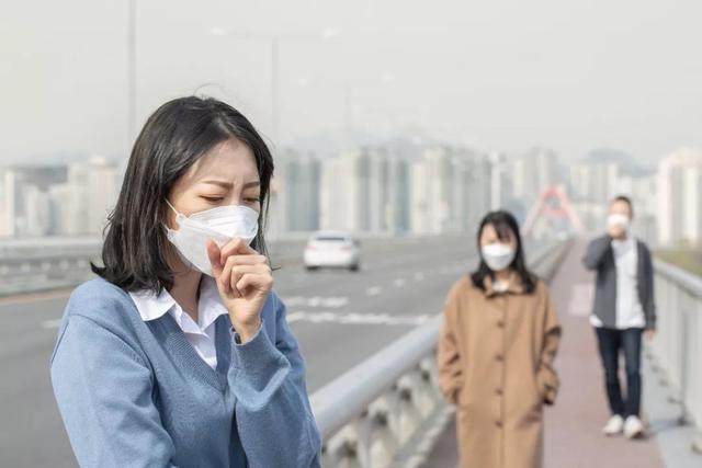 无症状感染会造成新冠防治的失控吗？