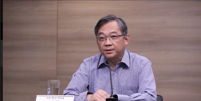 短期内新加坡新冠肺炎确诊病例数或将持续上升 将考虑延长严控时间