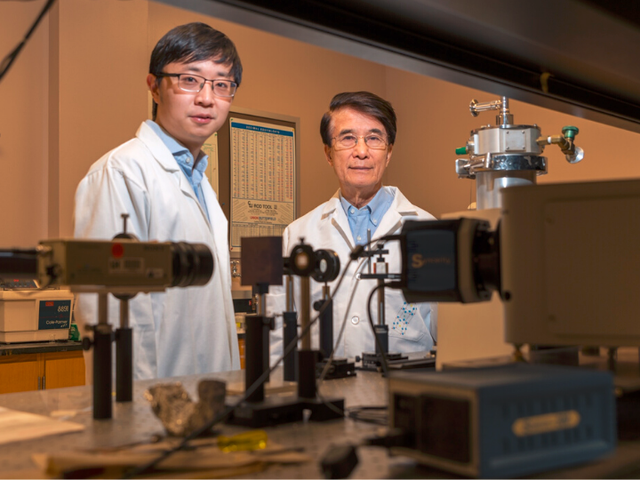 美国休斯敦大学研制出室温条件下的斯格明子