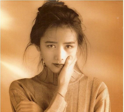 星二代木村光希，明明是“淡妆脸”，偏爱画浓妆，清丽气质全无