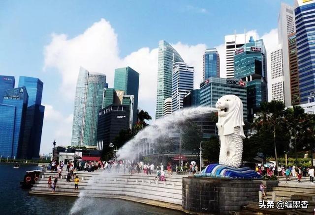 人口密度是中国50多倍的新加坡，为什么没有房奴？