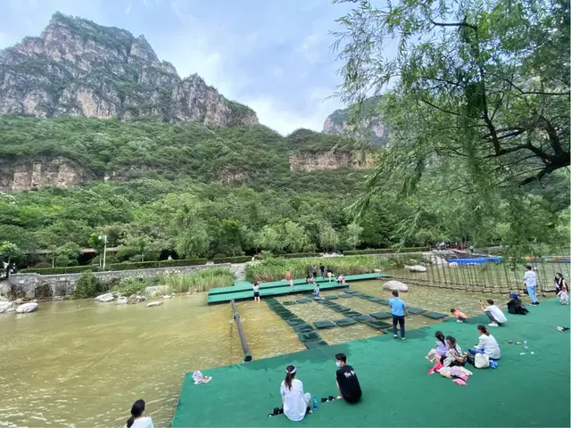 【20/5】15、小寨沟广场浮桥浮水面