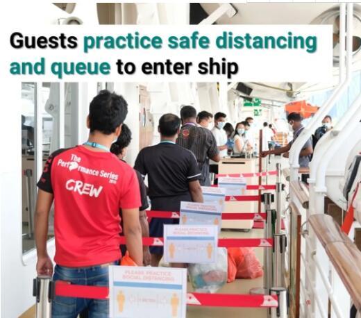 客工“嫌弃”新加坡邮轮想回宿舍找自由，网友：咱先保命行吗？