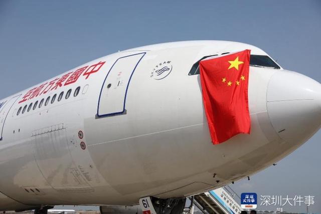 东航深圳洛杉矶货运首航！深圳机场运营“客改货”航线超20条