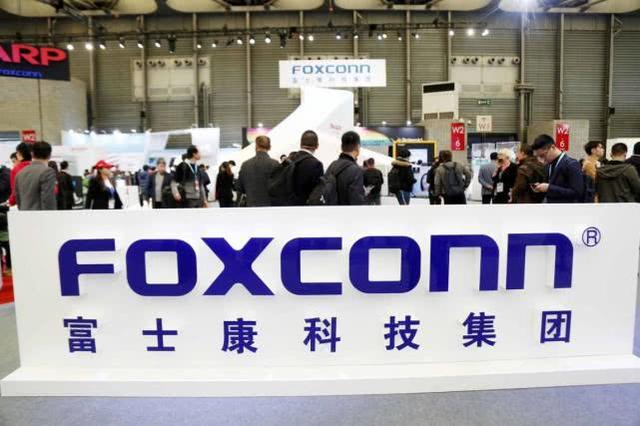 两个首富重回中国市场，一个在美国亏掉百亿，一个在英国亏掉千亿