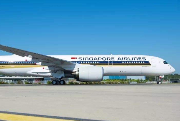 飞机中的乌龟机，飞一趟长达19个小时，乘客却说：太享受了