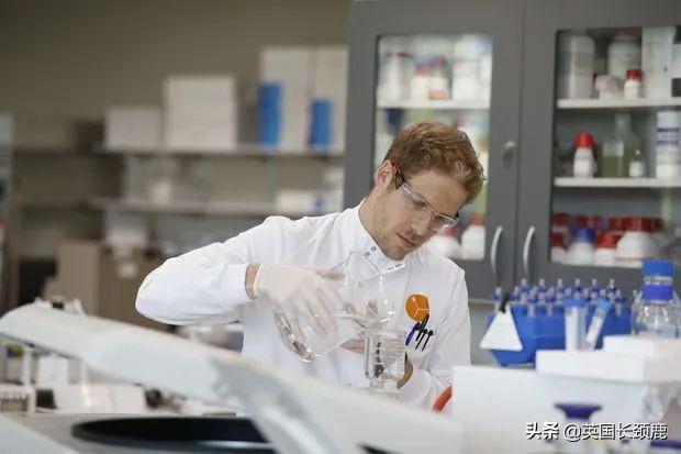 英国累计233151例！抗体检测盒准确率100%，首次过检即将投入使用
