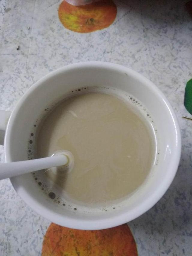 给喜欢咖啡又没有时间煮咖啡的朋友介绍速溶白咖啡