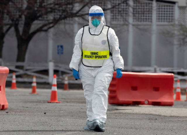 全球累计确诊逾470万 美国一州大改死亡统计标准 数字骤降25%