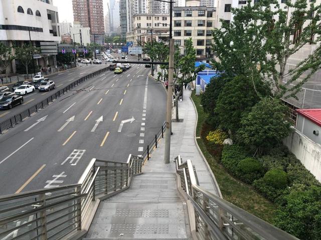 上海这些天桥你一定熟悉！除了跨越，天桥能为城市带来什么