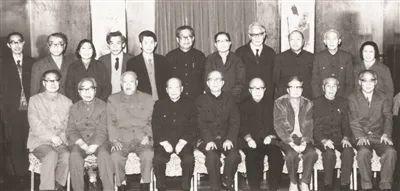钩沉｜赵超构与他的“平阳三友”