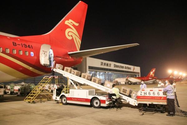 深航窄体机“客改货”航班首航新加坡