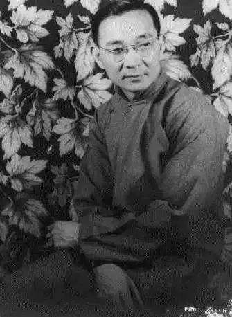 译史｜|林语堂曾指定郁达夫翻译《京华烟云》，为此还支付了1千元美金
