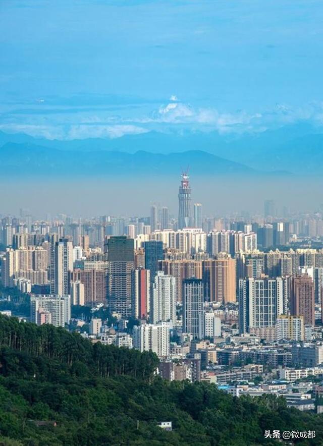 成都，东！