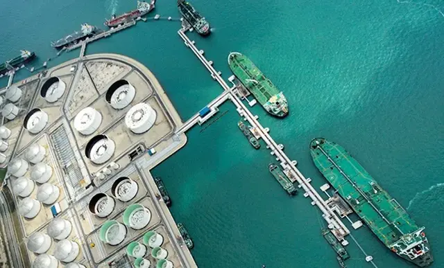 瞒报数亿美元交易损失，新加坡石油巨头破产