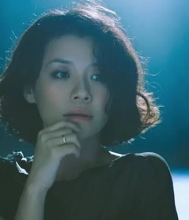 她出演过欢乐颂《琅琊榜》，在《知否》演坏人红了