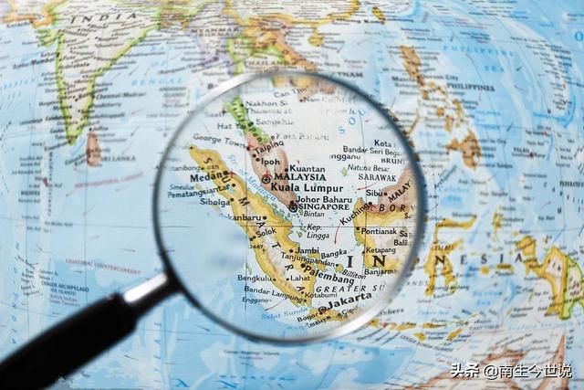 知否？上半年，中国香港的外贸总额是其GDP的3倍，新加坡超过2倍