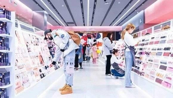 国货美妆集合店THE COLORIST年内增加过百门店