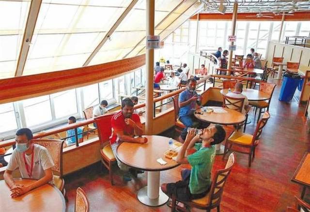 想吃好住好赏海景！新加坡竟爆外劳故意染新冠肺炎：反正死亡率低